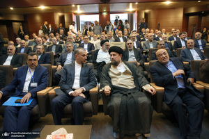 تجدید میثاق وزیر ، معاونان ومسئولان وزارت خارجه با آرمان های حضرت امام (س)