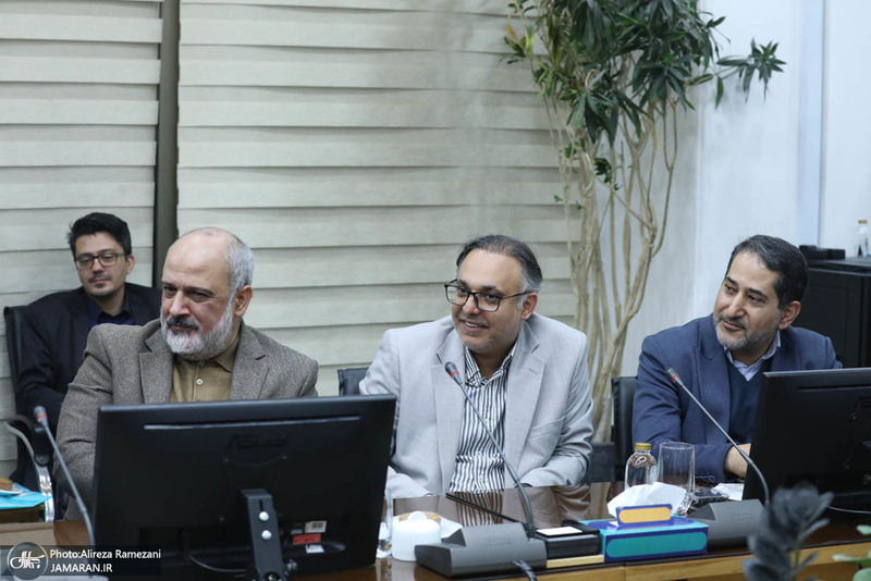 جلسه شورای جهاد دانشگاهی با حضور محمدرضا عارف