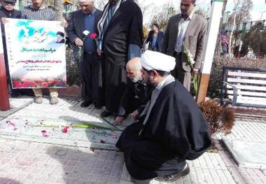 جامعه دانشگاهی استان مرکزی با شهدای انقلاب اسلامی تجدید میثاق کردند