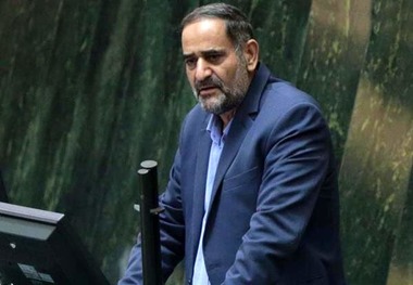عباس‌پور نماینده مجلس: مخالف استیضاح وزیر کار هستم/ میدری در سطح ملی عملکرد خوبی دارد/ دولت و مجلس در یک کشتی نشسته ایم/ در شرایط جنگی فرمانده را تغییر نمی دهند