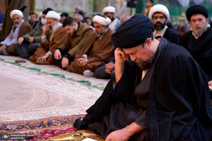 مراسم عزاداری شب شهادت امام هادی(ع) در حرم مطهر امام خمینی