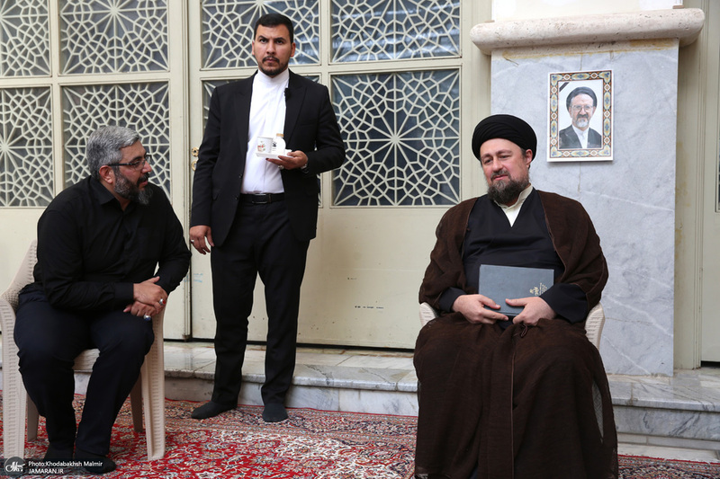 مراسم سالگرد در گذشت سید محمود دعایی در حرم مطهر امام خمینی (س)