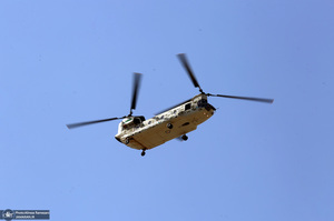 مراسم رژه روز ارتش در جوار حرم مطهر امام خمینی (س) - 2