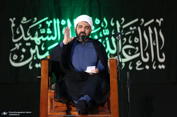 شهاب مرادی: مراقب زبانمان باشیم/ سخن حق و در موضع بگویید