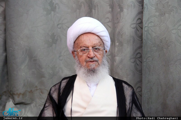 آیت‌الله العظمی مکارم شیرازی: نام رباخواری را به‌دروغ قرض‌الحسنه نگذاریم/ بانک‌ها به مردم مهلت دهند