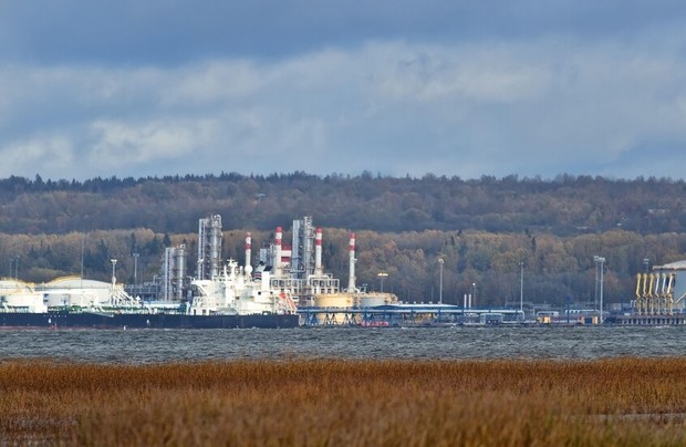 تشدید حملات پهپادی اوکراین به روسیه/حمله اوکراینی ها به یک نیروگاه هسته ای و یک پالایشگاه