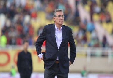 بازدید برانکو از یک نمایشگاه هنری/ عکس