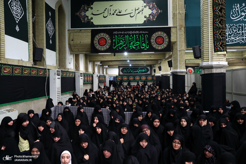 اولین شب عزاداری فاطمیه در حسینیه امام خمینی