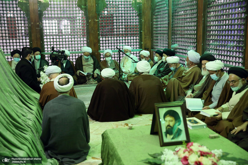 تجدید میثاق هیأت رئیسه و اعضای مجلس خبرگان رهبری با آرمان های امام خمینی(س)