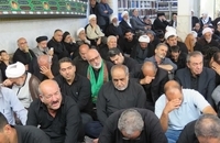 مراسم تاسوعای حسینی در دفتر آیت الله العظمی صانعی (20)