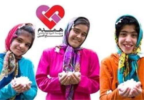 چهارمین بازارچه نیکوکاری به نفع دختران بی سرپرست در مشهد افتتاح شد
