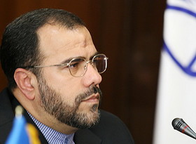 نمایندگان مجلس هتک حرمت معاون پارلمانی رئیس جمهور را محکوم کردند