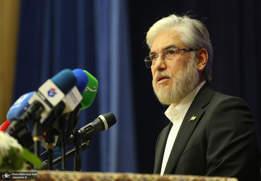 وزیر علوم: در اتفاقات دی‌ماه، دانشگاه‌ها با تنش مواجه نشدند/ نیروهای انتظامی وارد دانشگاه‌ها نشدند/ تعداد زیادی از دانشجویان آزاد شده‌اند/ به طور مرتب پیگیر بازداشتی‌ها هستیم