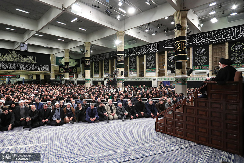آخرین شب مراسم عزاداری حضرت اباعبدالله الحسین(ع) در حسینیه امام خمینی(ره)