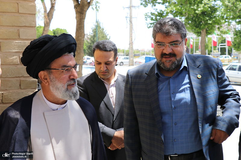 بازدید رئیس مرکز وکلای قوه قضائیه از بیت تاریخی امام خمینی