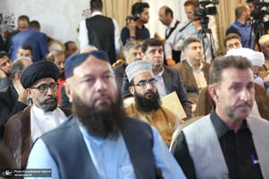 نشست «گفتمان توحیدی اخلاقی‌ امام‌ خمینی(س) در دنیای معاصر؛ دستاوردها و آینده فرارو»