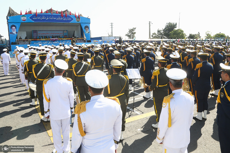 مراسم رژه روز ارتش در جوار حرم مطهر امام خمینی (س) -1