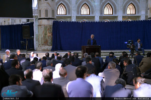 تجدید میثاق استاندار و جمعی از استانداری استان البرز با آرمان های حضرت امام خمینی(س)