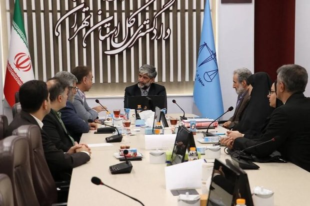 تاکید رئیس کل دادگستری تهران: برخورد بدون مسامحه با سوءجریان‌ها، خط قرمز دستگاه قضایی است