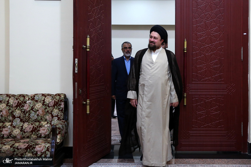 حاشیه های تجدید میثاق رییس جمهور و اعضای دولت با آرمان های امام خمینی(س)