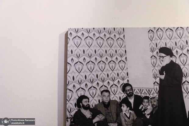 نمایشگاه عکس‌های کمتر دیده شده از آیت‌الله طالقانی این بار در شیراز برگزار شد