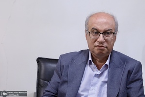 مراسم دیدار مسئول کمیته ادیان الهی ستاد بزرگداشت امام خمینی (ره) با نماینده کلیمیان در مجلس شورای اسلامی و اعضای انجمن