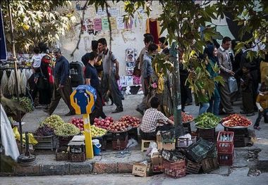 اینجا دست‌فروشان ماسک می‌فروشند!