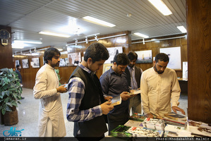 بازدید جمعی از دانشجویان زبان فارسی از کشورهای هند، پاکستان ،عراق ، سودان،مالزی از بیت امام در جماران