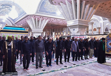 مراسم عزاداری ظهر عاشورا در حرم مطهر امام خمینی