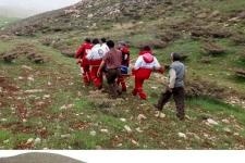 نجات سه کوهنورد از مرگ حتمی در کوه‌های شهرستان شازند