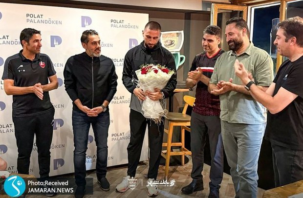 عکس| بدرقه دروازه بان خارجی پرسپولیس