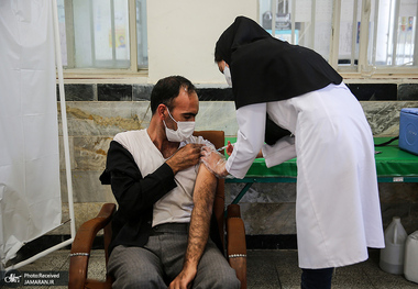 ۳  استان هیچ مرگ کرونایی نداشتند/ مرگ و میر روزانه کرونا در 16 استان کمتر از 5 نفر شد/ وزارت بهداشت: تاثیر واکسیناسیون کاملا مشهود است