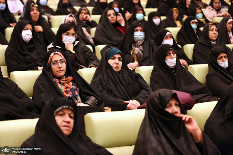 تجلیل از خانواده معظم شهدای خمین در بیت تاریخی امام خمینی