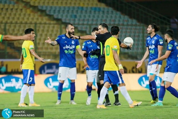 نبرد استقلالی ها برنده نداشت!/ سپاهان هم‌چنان پیشتاز+ عکس و ویدیوی گل ها