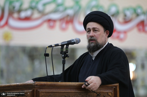 سید حسن خمینی: فشار تحریم به مردم وارد می‌شود/ در نظام اسلامی باید توجه‌ ویژه معطوف به ایجاد فرصت‌های بیشتر برای‌ طبقات کم برخوردارتر باشد