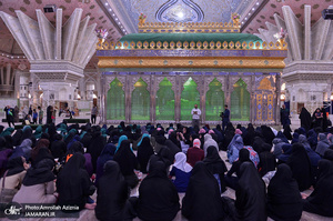 تجدید میثاق جمعی از دانش آموزان دختر استثنایی با آرمان حضرت امام(س)