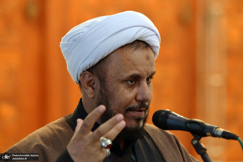 محفل انس با قرآن پرسنل وظیفه مرکز آموزش شهید اسدی دژبان کل ارتش در حرم امام خمینی (س)