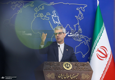 سخنگوی وزارت خارجه در پاسخ به جماران: گفت وگو با سه کشور اروپایی امری طبیعی است/ نفس گفت و گو لازمه سیاست خارجی است/ گفت وگوهای ژنو فرصتی برای بیان و ارزیابی دقیق دو طرف از خواسته‌های یکدیگر بود