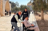 حضور هزاران فلسطینی در نماز جمعه مسجدالاقصی (5)
