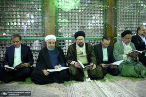 تجدید میثاق رییس جمهور و اعضای دولت با آرمان های امام خمینی(س)