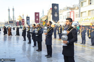 مراسم عزاداری خادمان حرم حضرت معصومه (س) در روز شهادت امام موسی کاظم (ع)‎