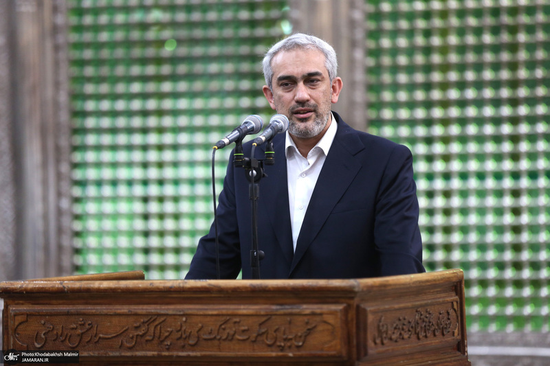 دیدار وزیر اقتصاد  جمعی از مدیران بانک ها با سید حسن خمینی