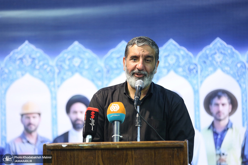 مراسم تجدید بیعت جهادگران با رهبر انقلاب در حسینیه جماران