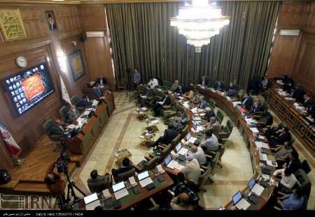 عضو شورای شهر تهران: ورود فرمانداری ها به ماهیت مصوبات شوراهای شهر قانونی نیست