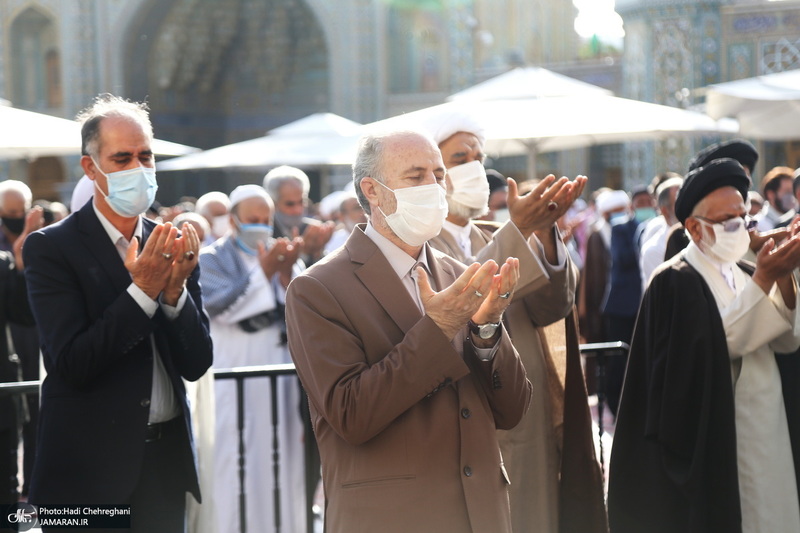 نماز عید سعید فطر در حرم حضرت فاطمه معصومه(س)