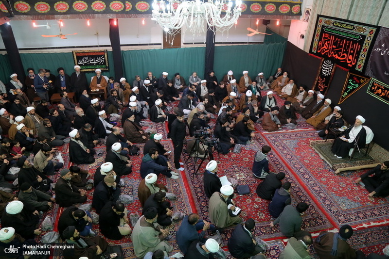 عزاداری در بیوت مراجع عظام تقلید و علما در سالروز شهادت حضرت فاطمه(س)