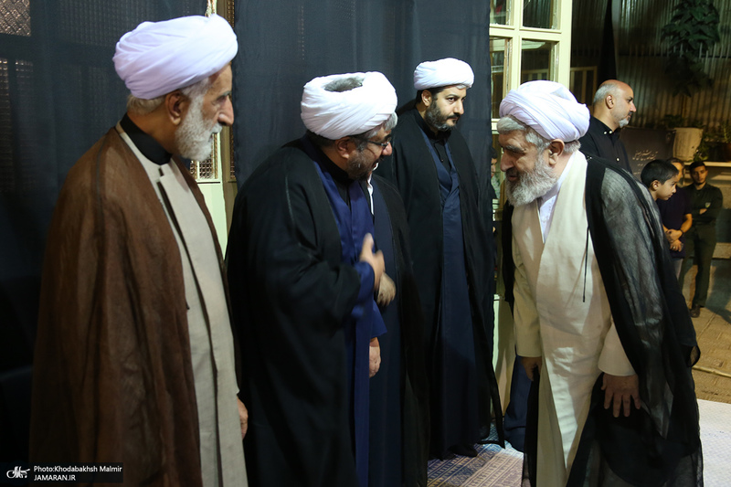 مراسم بزرگداشت آیت الله حسن صانعی (ره) در حسینیه جماران -1