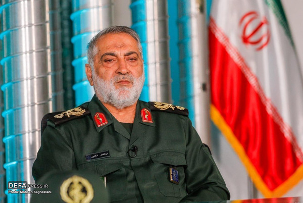 سردار شکارچی: خزانه موشک‌های پدافندی ناتو در جنگ ۱۲ روزه خالی شد/ رژیم صهیونیستی در تهاجم به ایران روزی ۲۸۵ میلیون دلار خرج کرد/ ما این‌قدر قدرت داریم که اصلاً نیازی به بمب هسته‌ای نداریم