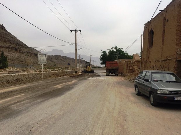 برخی معابر روستایی مهریز مرمت و بهسازی شد