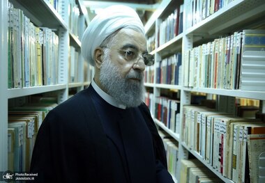 روحانی به سازمان اسناد و کتابخانه ملی ایران رفت + عکس